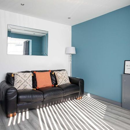 Fully Refurbished North Belfast Home Εξωτερικό φωτογραφία