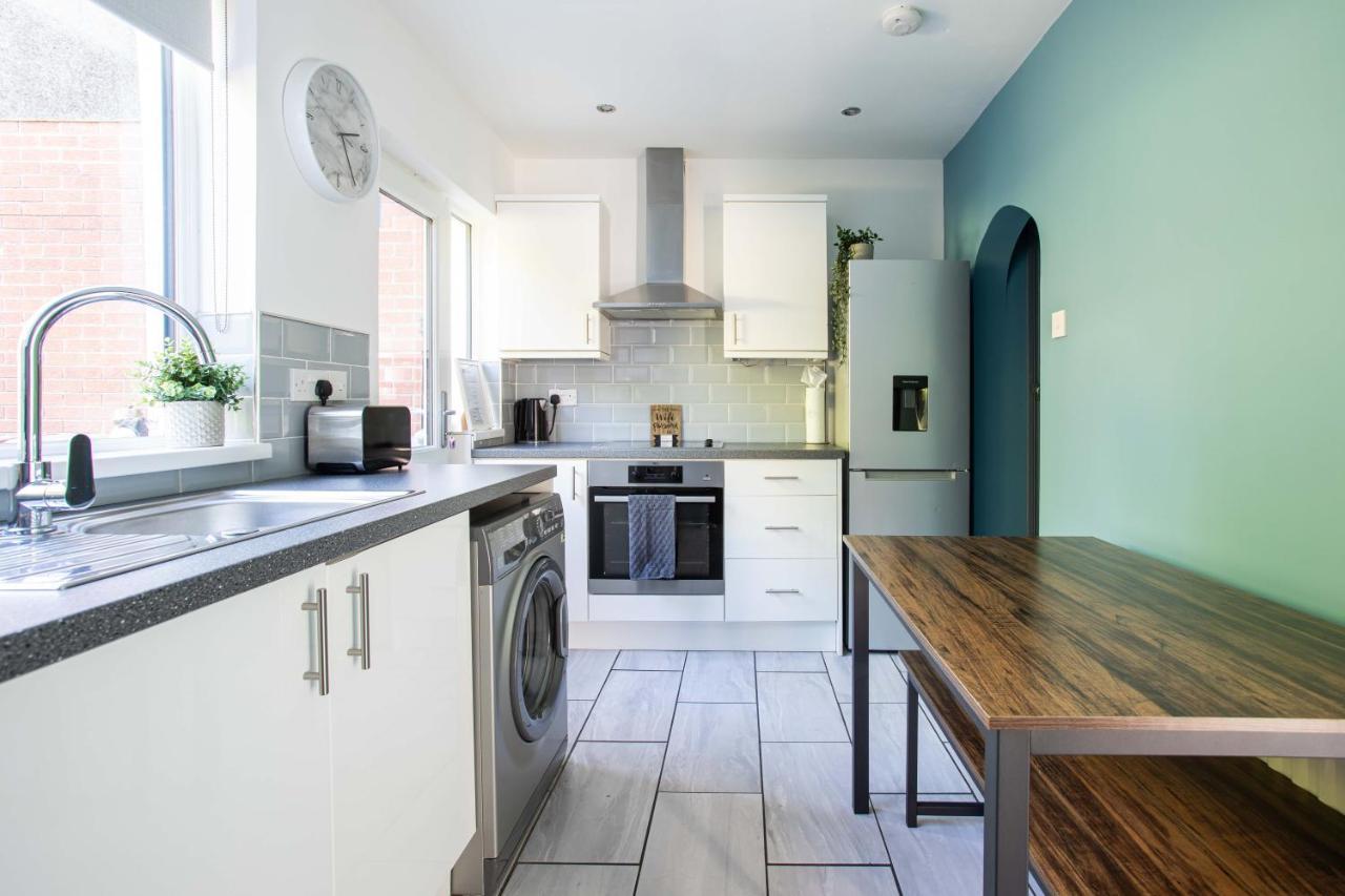 Fully Refurbished North Belfast Home Εξωτερικό φωτογραφία
