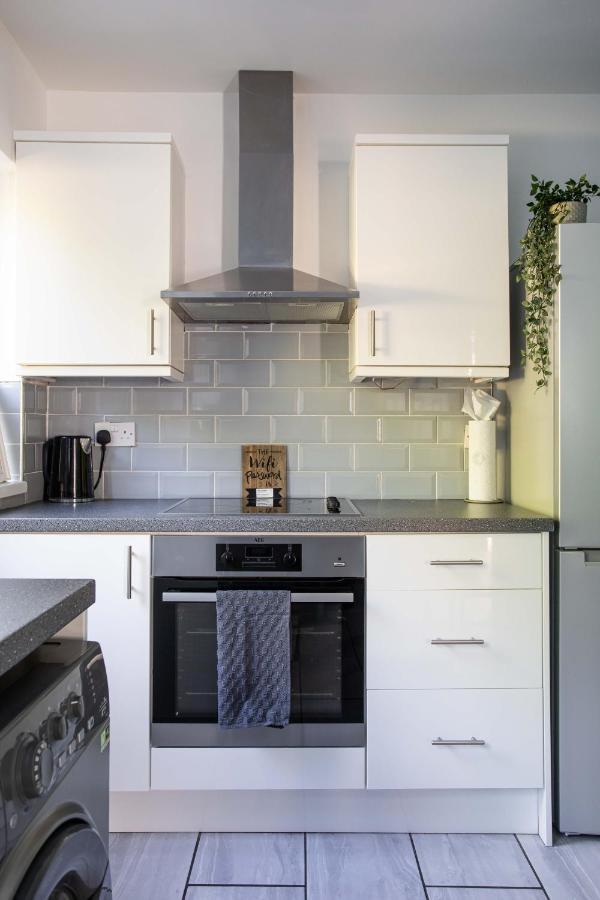 Fully Refurbished North Belfast Home Εξωτερικό φωτογραφία