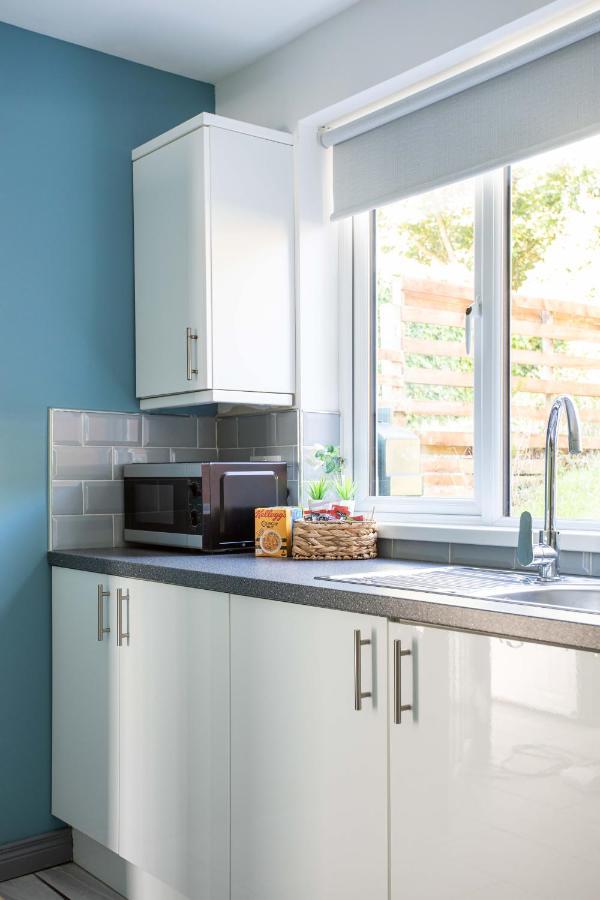 Fully Refurbished North Belfast Home Εξωτερικό φωτογραφία