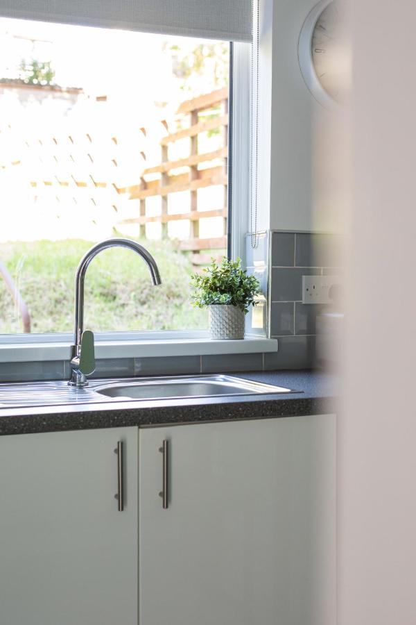 Fully Refurbished North Belfast Home Εξωτερικό φωτογραφία