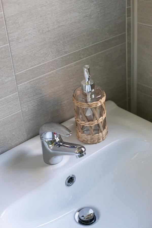 Fully Refurbished North Belfast Home Εξωτερικό φωτογραφία